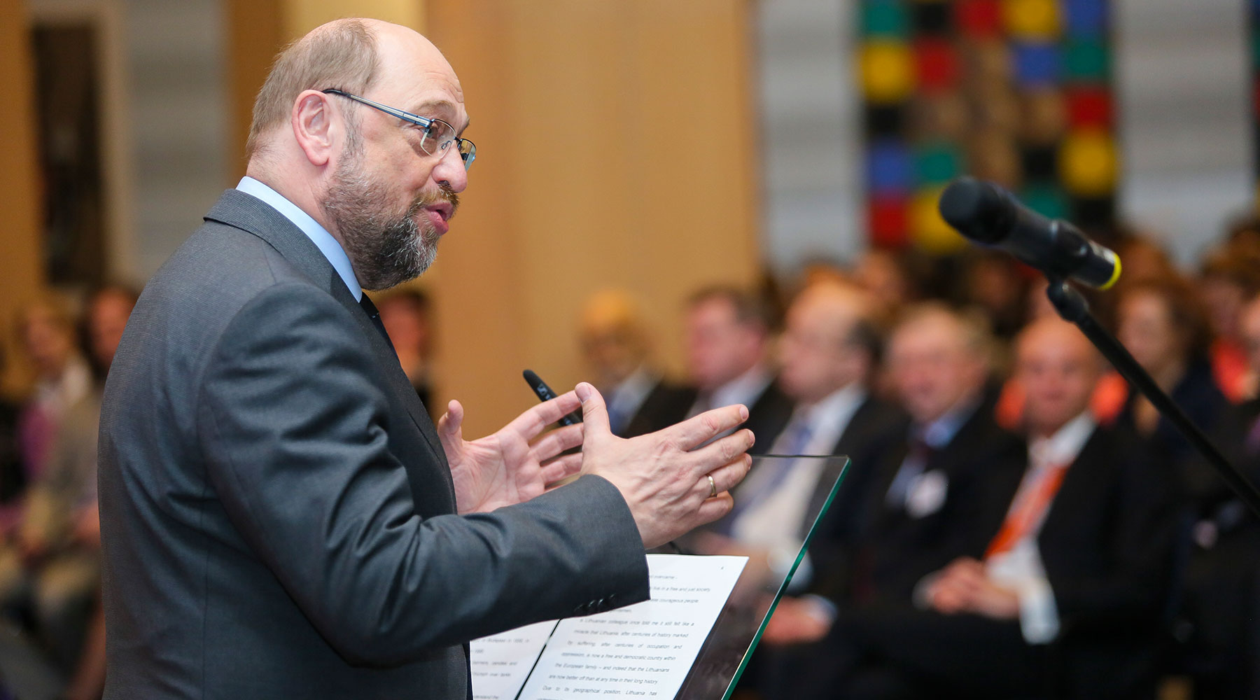 Wir müssen die EU vom Kopf auf die Füße stellen